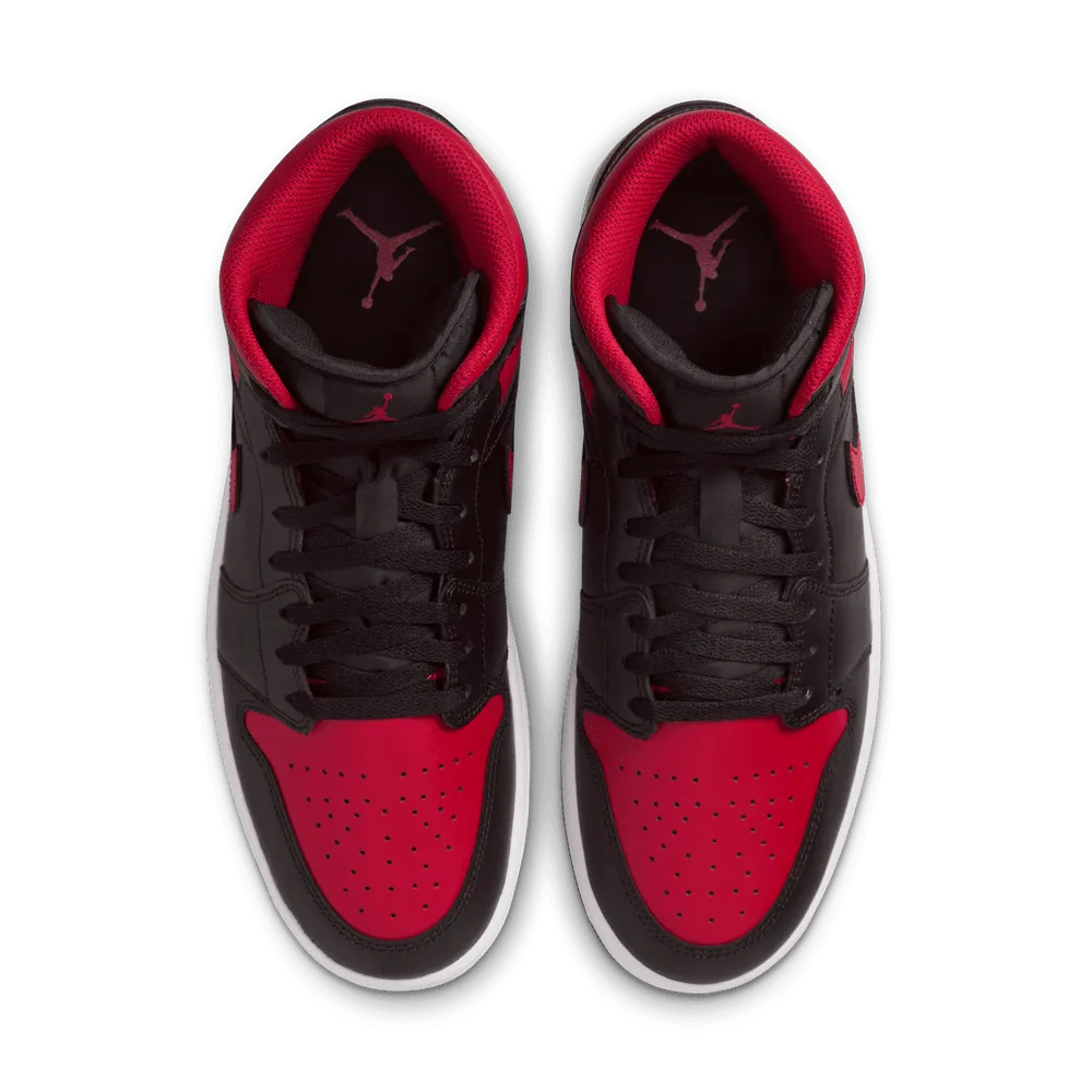 Air Jordan 1 Mid 'Bred'