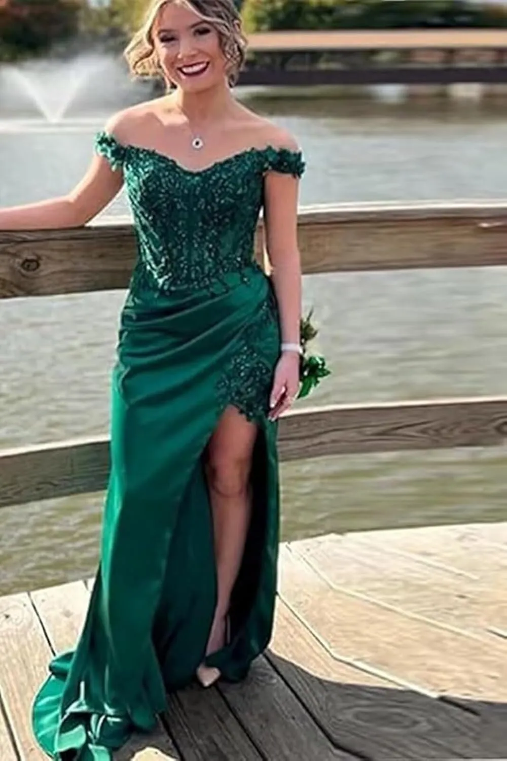 Lindo Novia Satin Mermaid Prom Dresses 2025 Lace Appliques Formal Gowns Evening Dresses for Women with Slit P1012