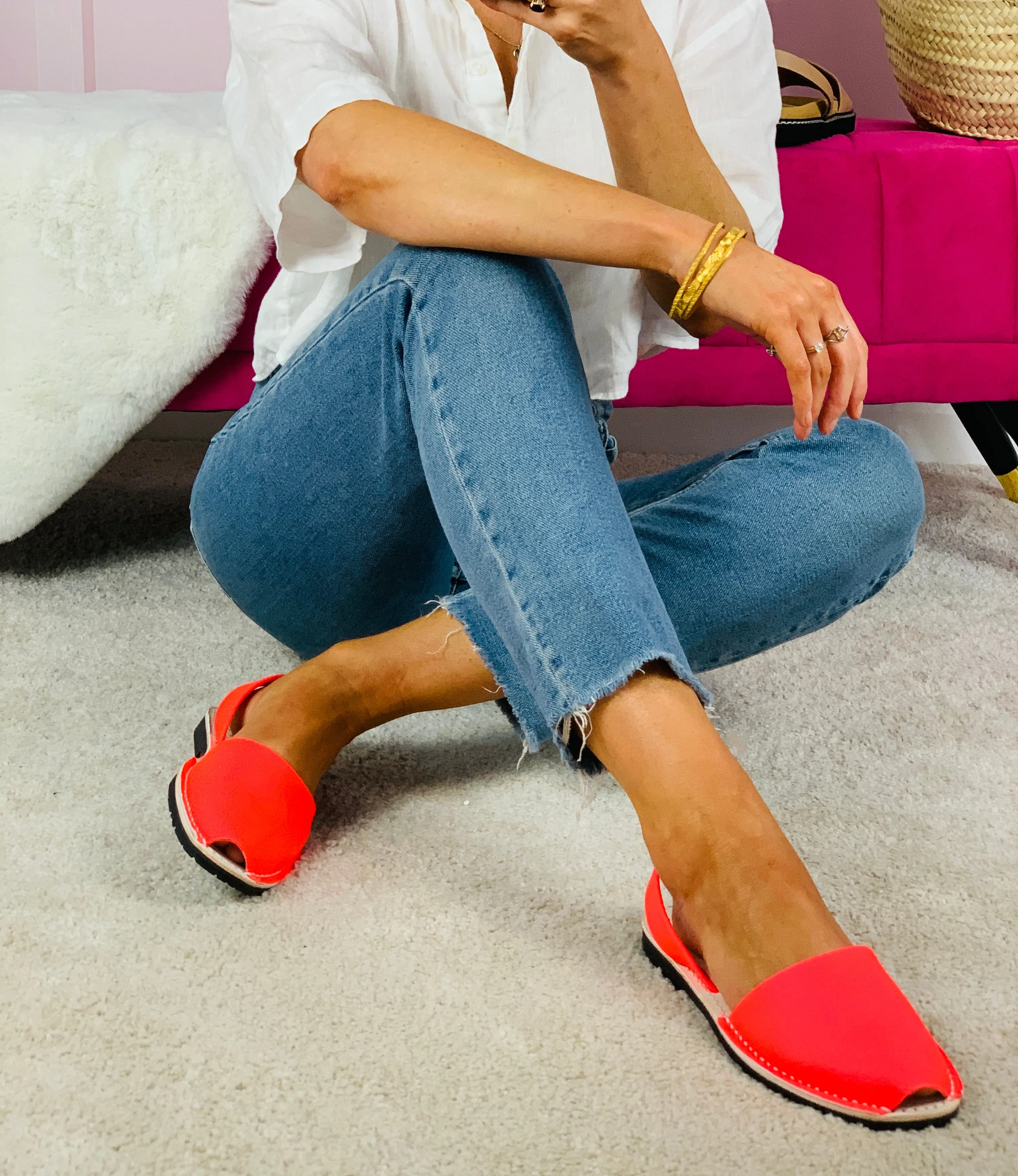 Neon Coral Avarcas