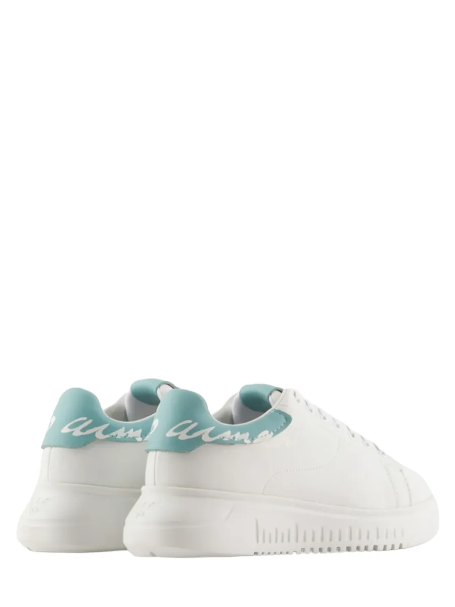 Sneakers in nappa con retro logo signature