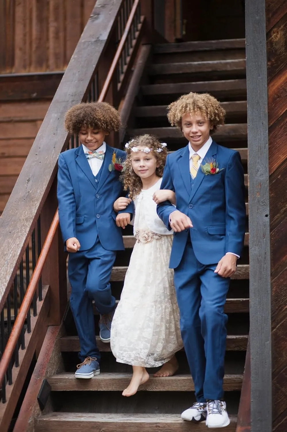 Weileenice Big/Little Girls Lace Bridesmaid Dress with Belt Sheer Back Bohemian Kids Wedding Pageant Party Maxi Dresses