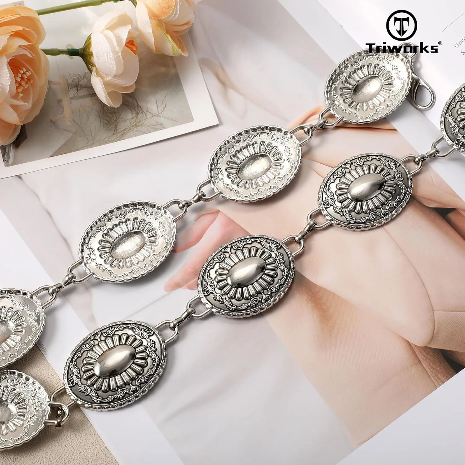 Western Metal Concho Belt for Women Western Cowgirl Chain Belts for Dresses Jeans Country Concert Outfit Belt