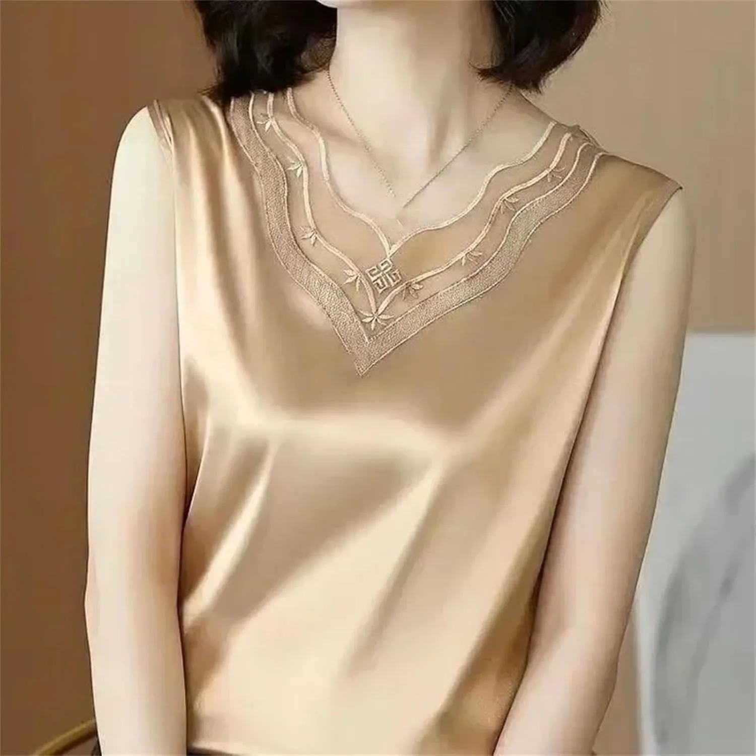 Women Silk Satin Tank Tops V Neck Camisole Blouse Casual Sleeveless Sping Tanks Shirt