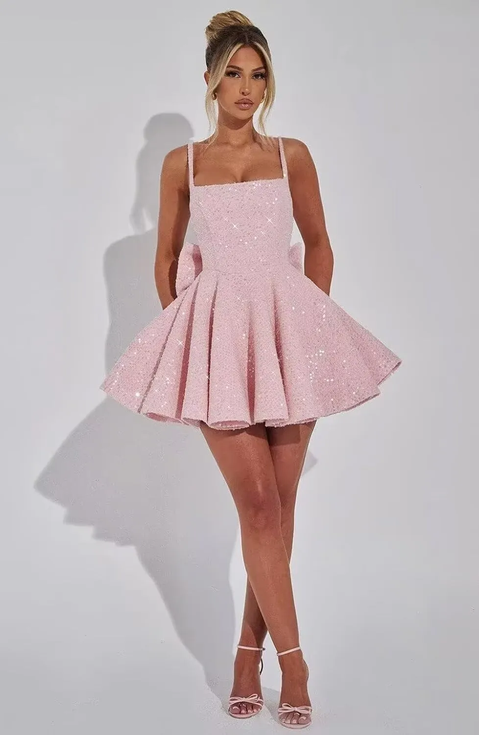Women's Sparkly Homecoming Dress 2025 Short Square Neck Sequin Cocktail Party Gowns with Bow PU271