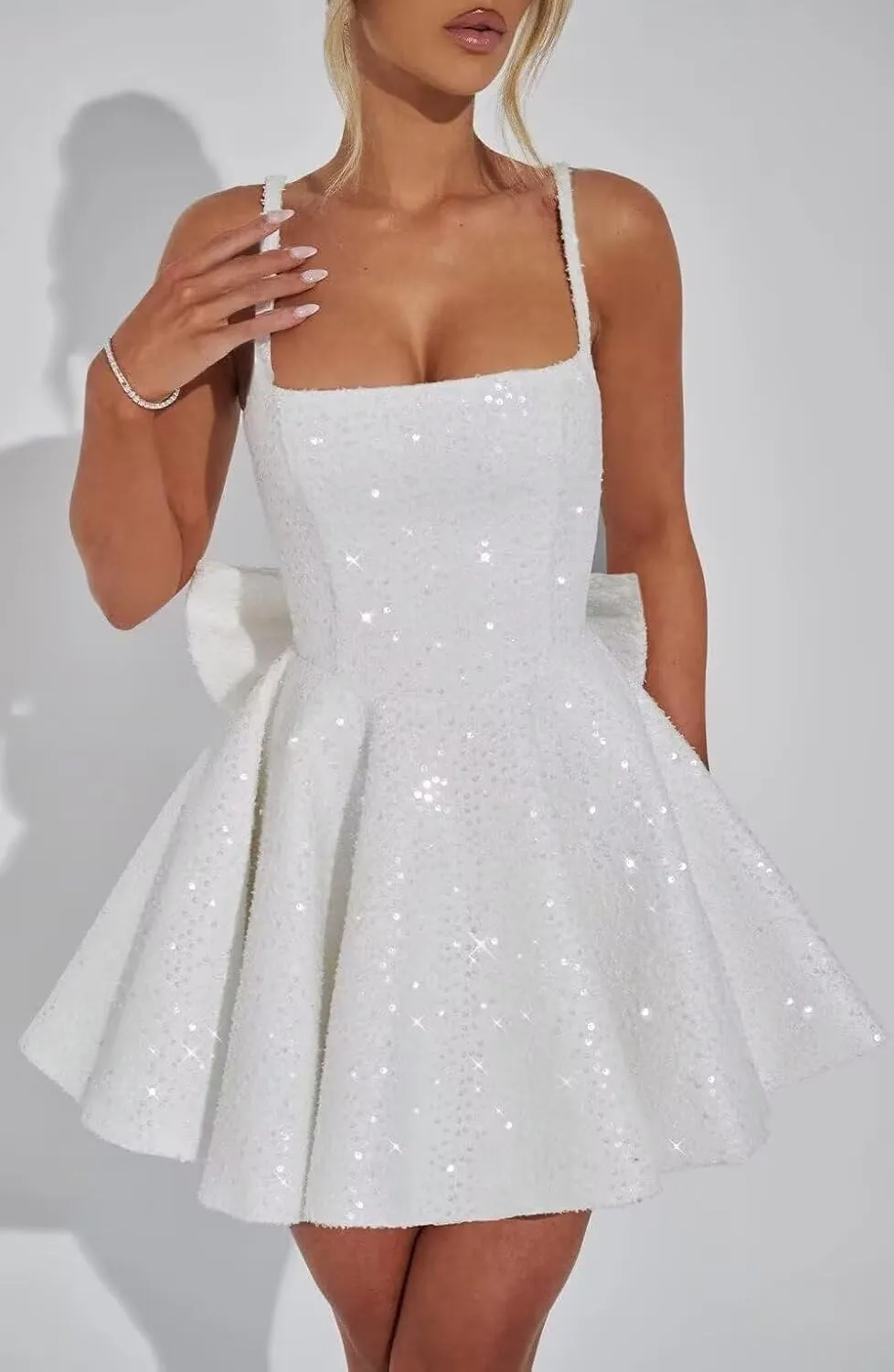 Women's Sparkly Homecoming Dress 2025 Short Square Neck Sequin Cocktail Party Gowns with Bow PU271